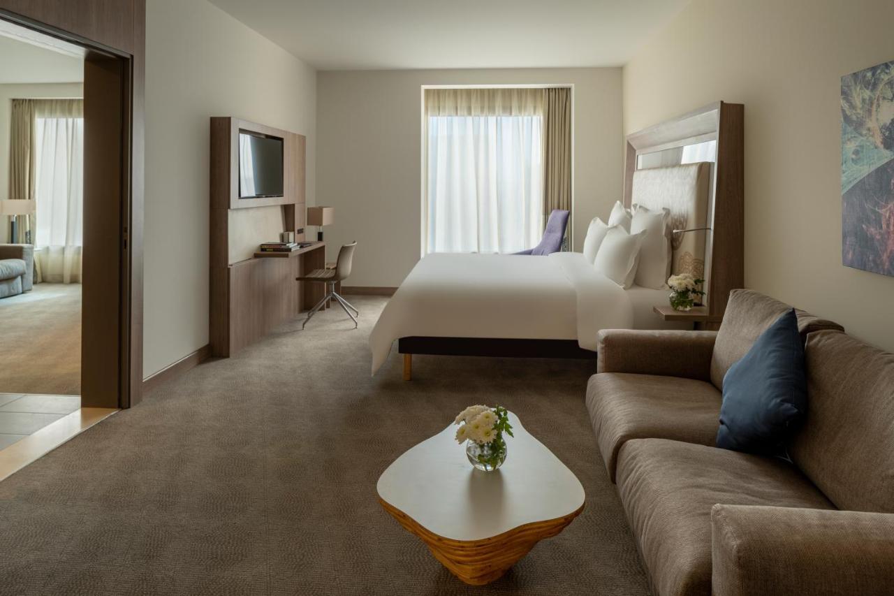 Novotel Jeddah Tahlia Экстерьер фото
