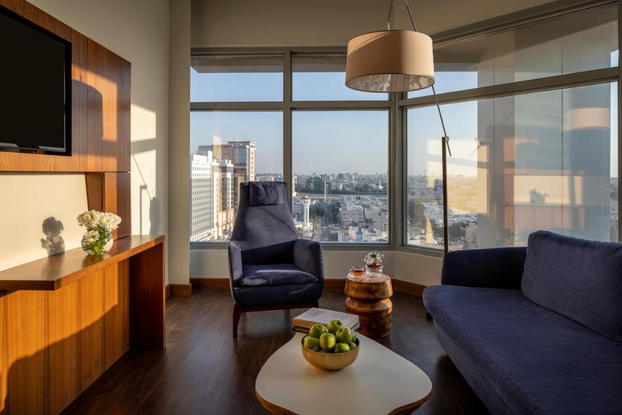 Novotel Jeddah Tahlia Экстерьер фото